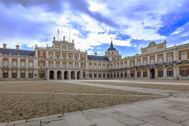 escapada en aranjuez, plaza