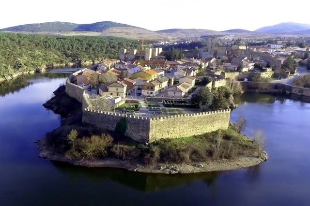 Buitrafo de Lozoya cerca de Madrid
