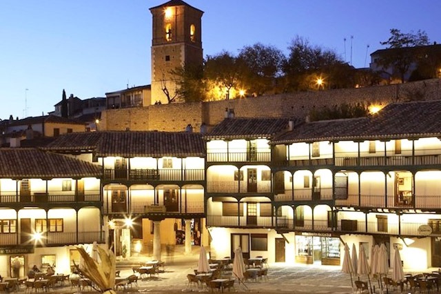 escapada a chinchón plaza