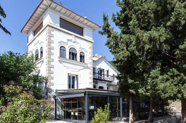 hotel torre box art cerca de Madrid