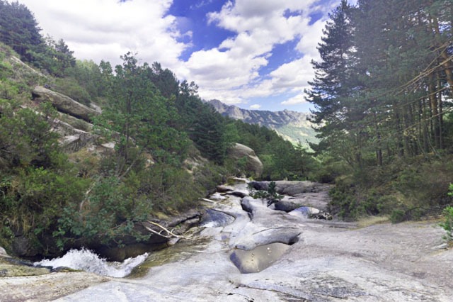 Cascada en la La Pedriza