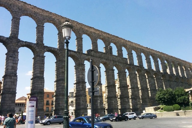 Segovia ciudad cerca de Madrid